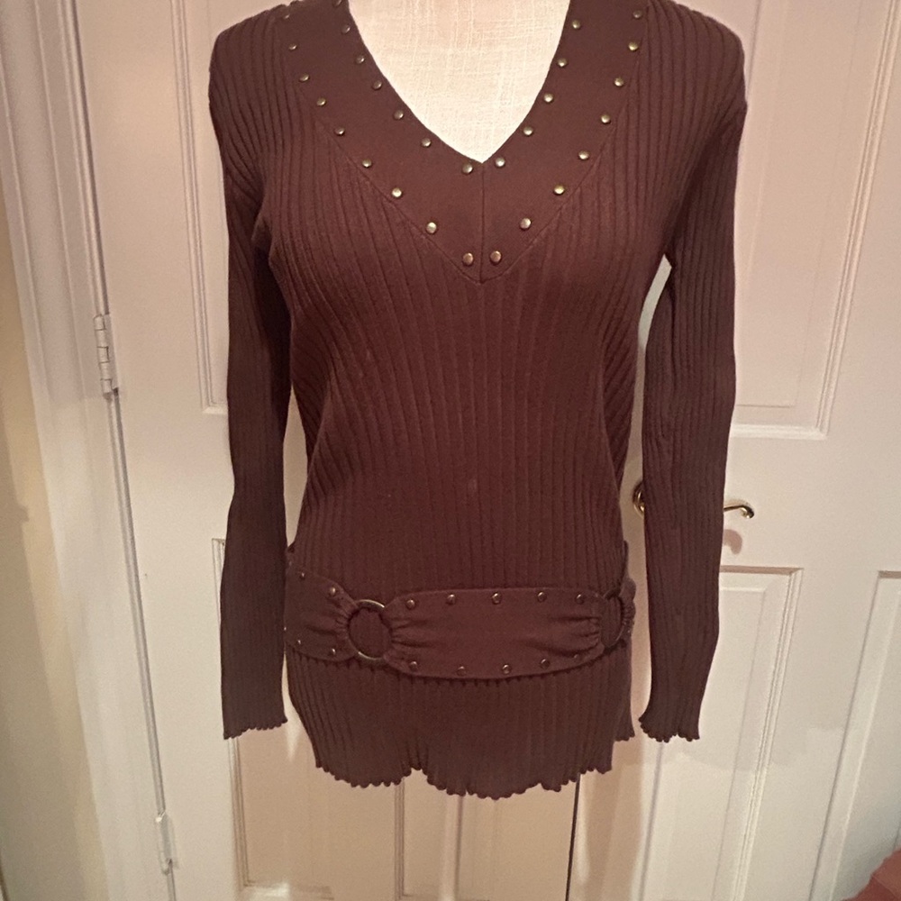 Tracy M sweater Garment with Studded Accents.  Size L.   NWOT